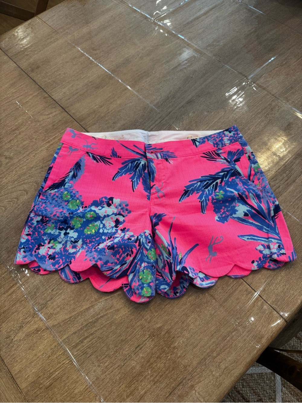 Lilly Pulitzer Hot Pink Tropical Scallop-Hem High-Rise Shorts